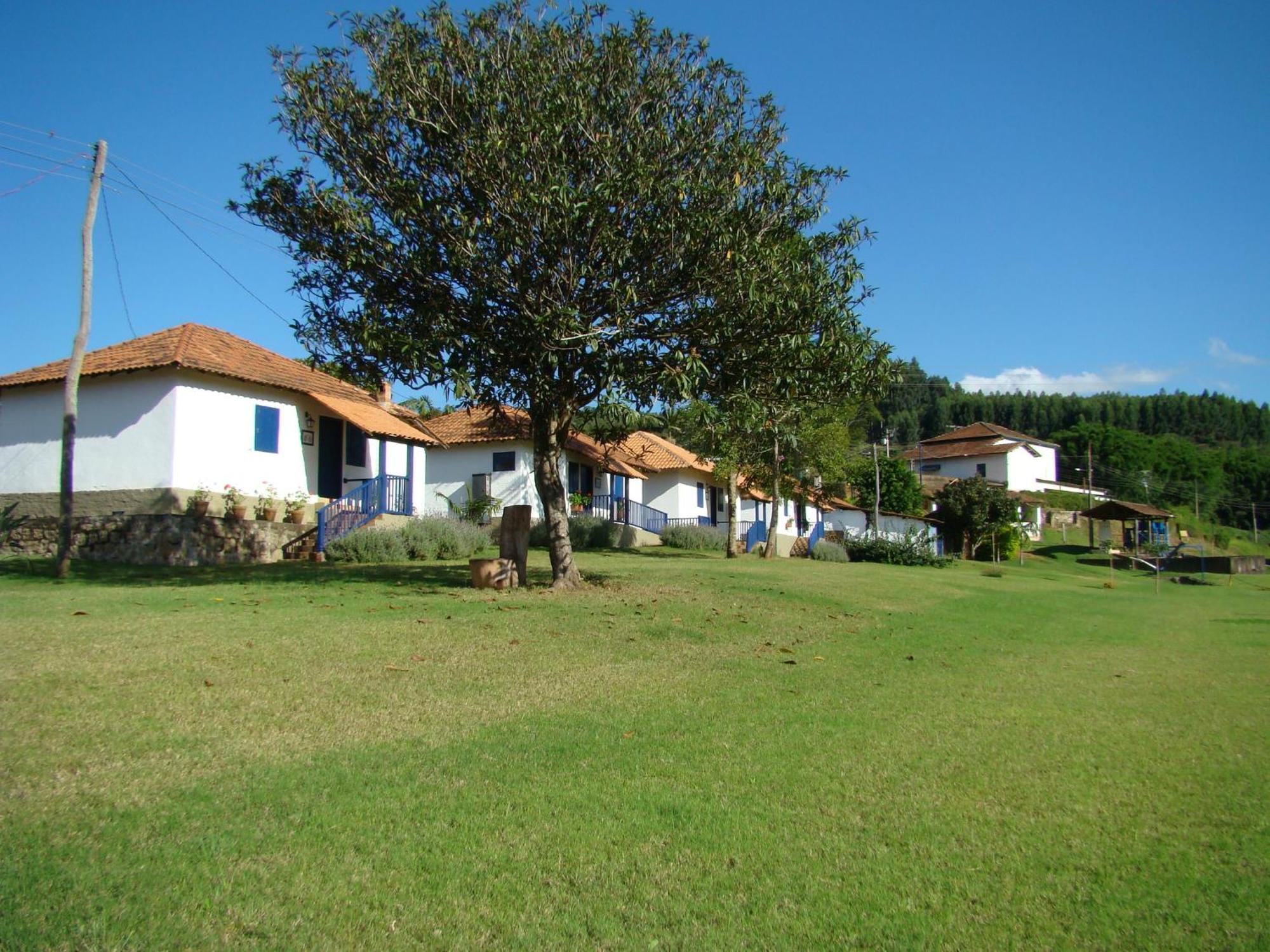 Pousada Do Cafe - Chale 2 -Sao Sebastiao Da Grama Bagian luar foto